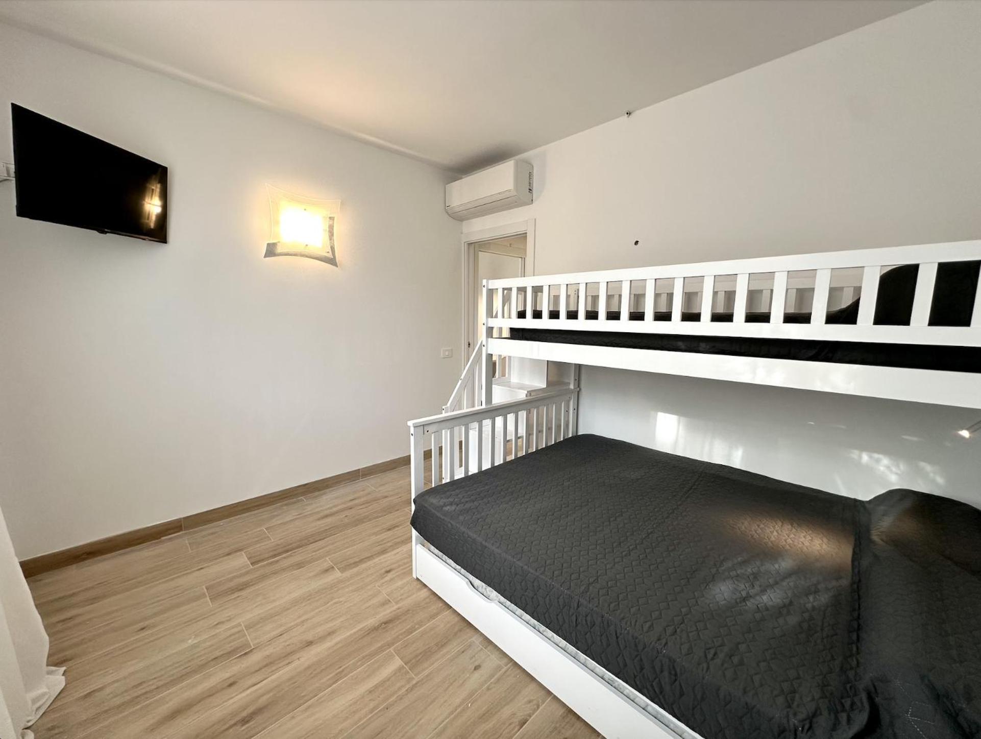 Residence Eva - Carraro Immobiliare Jesolo - Family Apartments Каваллино Экстерьер фото
